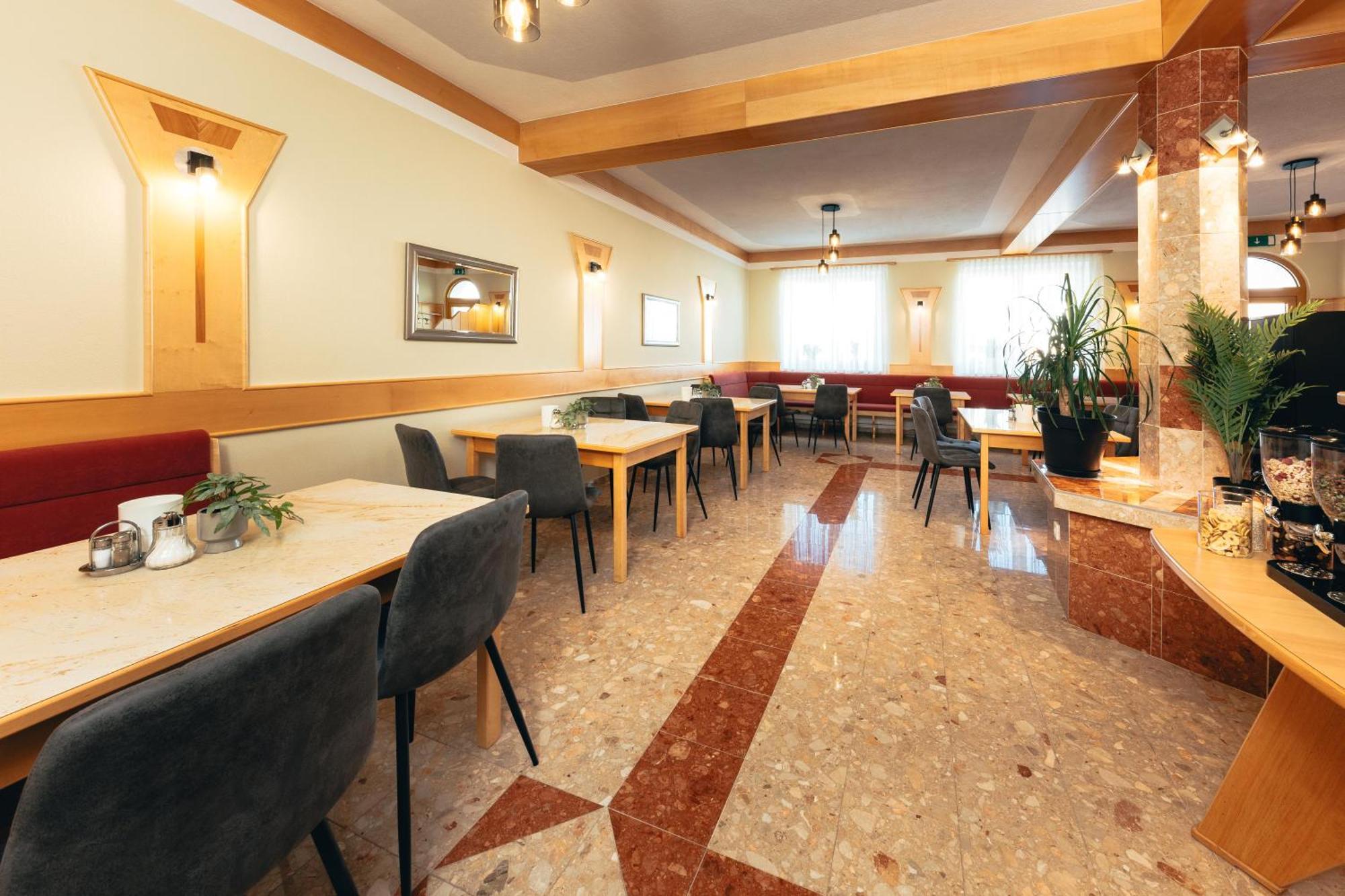 B&B Number 1 Fürstenfeld Kültér fotó